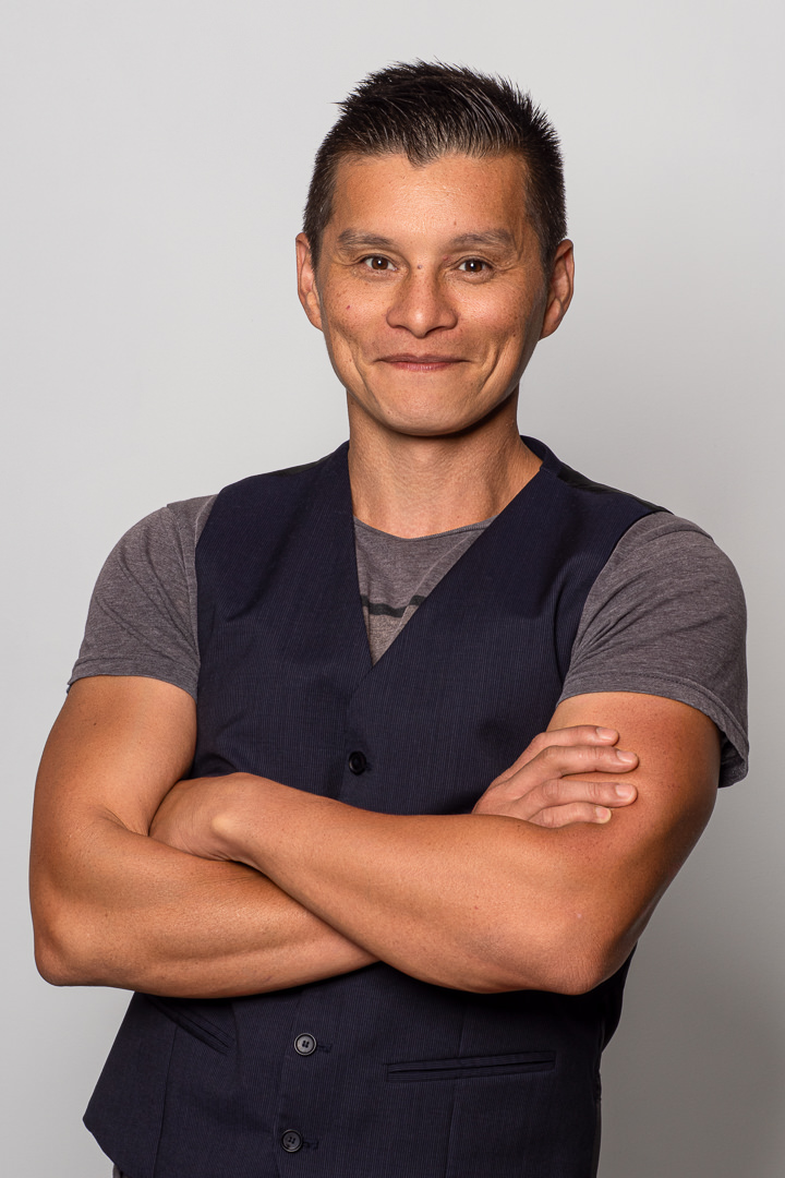 Portrait professionnel masculin réalisé au studio